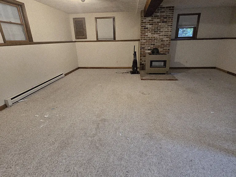 35 N Lowell Rd — Photo 15