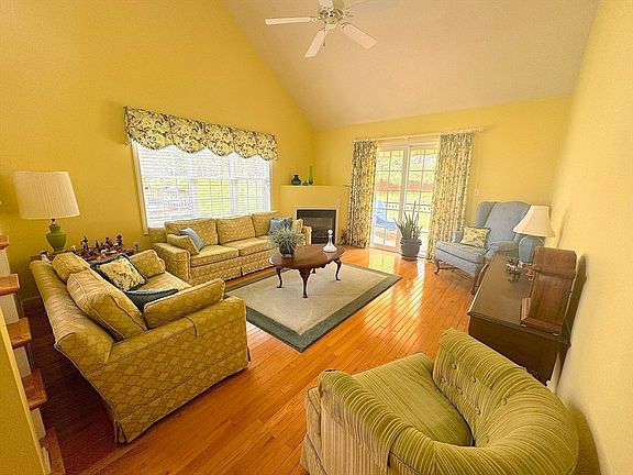 5th image of 92 Willow Ln #92