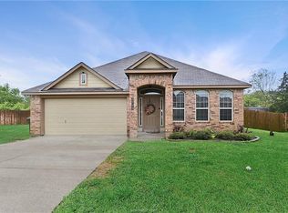 3709 Mariposa Ct, Bryan, TX 77808