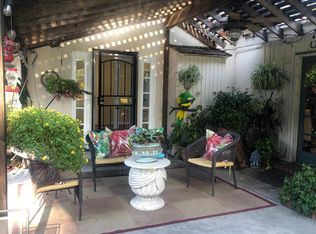 5713 Penfield Ave, Woodland Hills, CA 91367