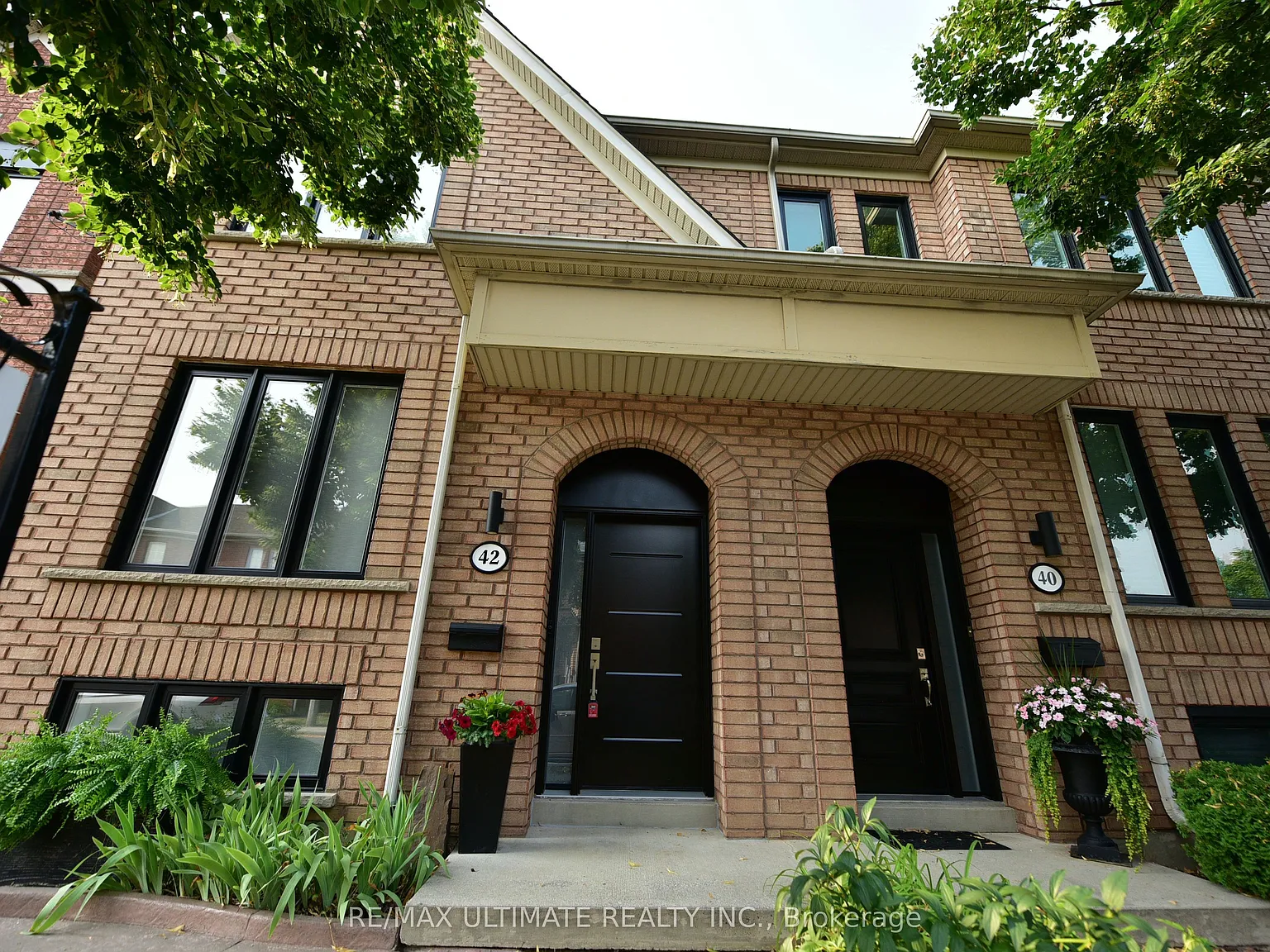 3 bed, $3,700 — Photo 1