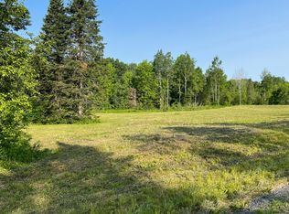 7 Flagstone Ridge Rd, Mapleton, ME 04757