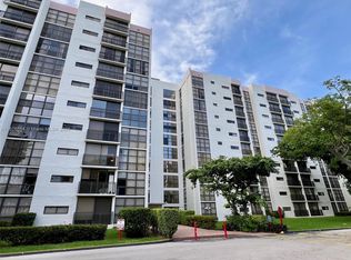17021 N Bay Rd APT 510, Sunny Isles Beach, FL 33160