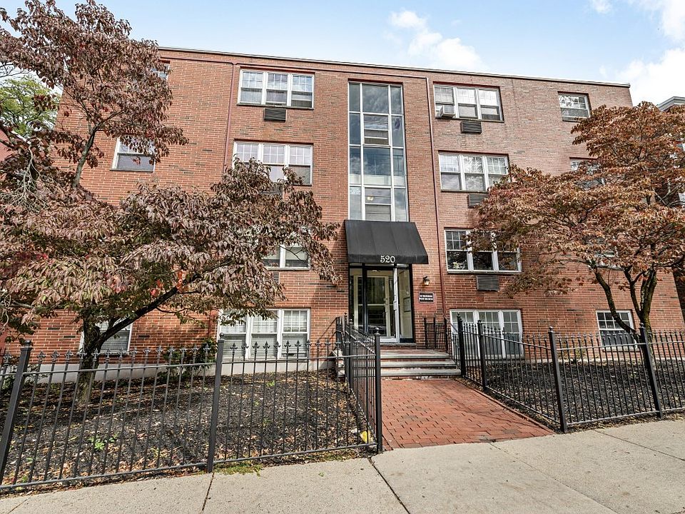 1st image of 520 Talbot Ave APT 4