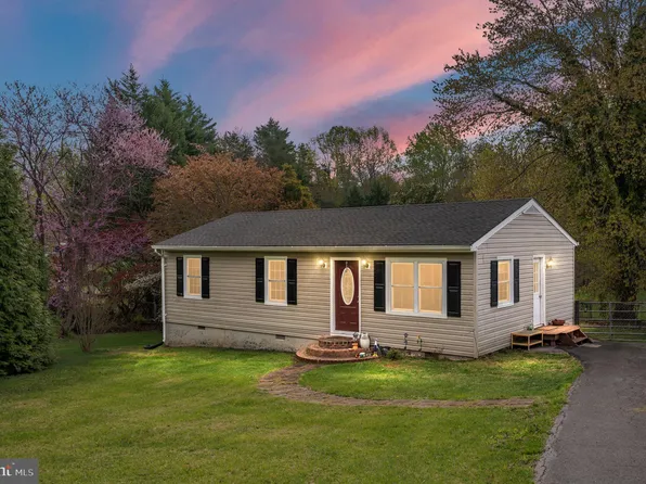 1458 Fords Shop Rd, Culpeper, VA 22701