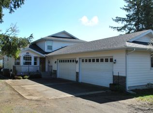 414 Point Brown Ave NE, Ocean Shores, WA 98569