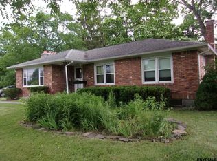 320 Mansion St, West Coxsackie, NY 12192