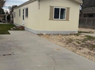 5677 E Woodcross Dr, Boise, ID 83716