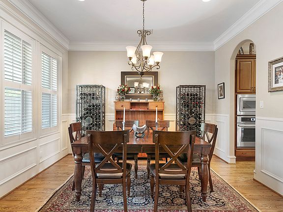 Formal dining