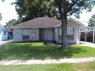 2833 Dolores Dr, Marrero, LA 70072