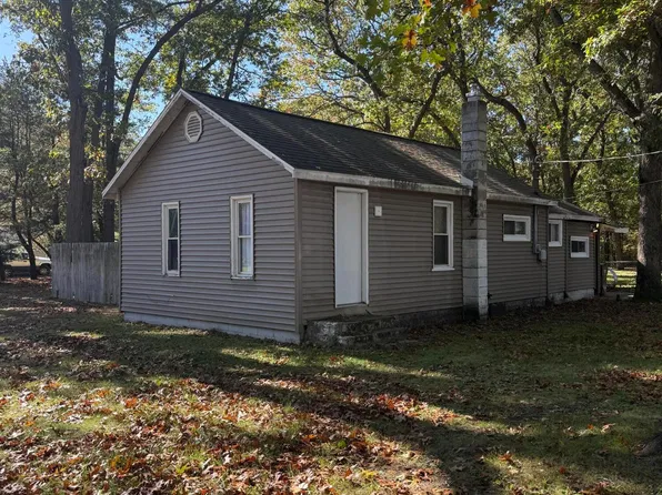 3397 Macarthur Rd, Muskegon, MI 49442