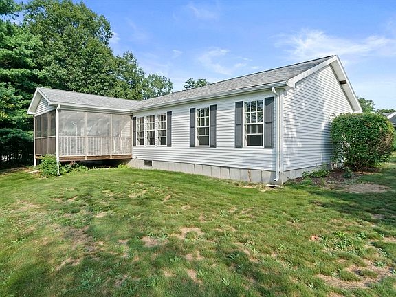 2nd image of 406 Simmons Rd
