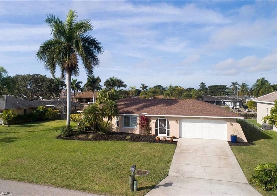 1st image of 5232 SW 2nd Ave
