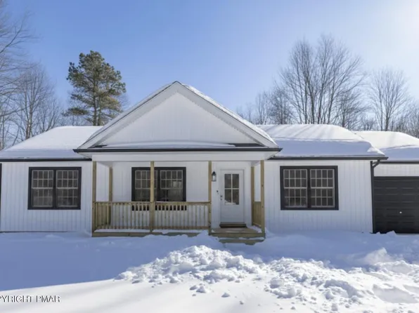 103 Burnshaw Ln #103, Albrightsville, PA 18210