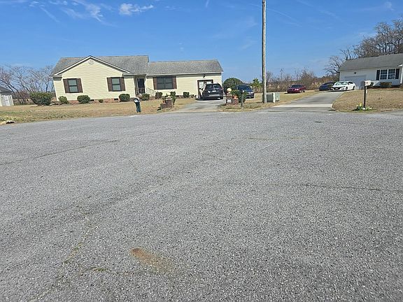 4th image of 3151 Ricky Ct