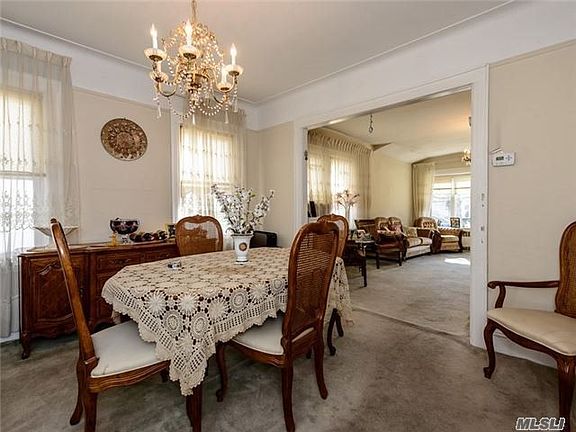 4th image of 7153 Manse St