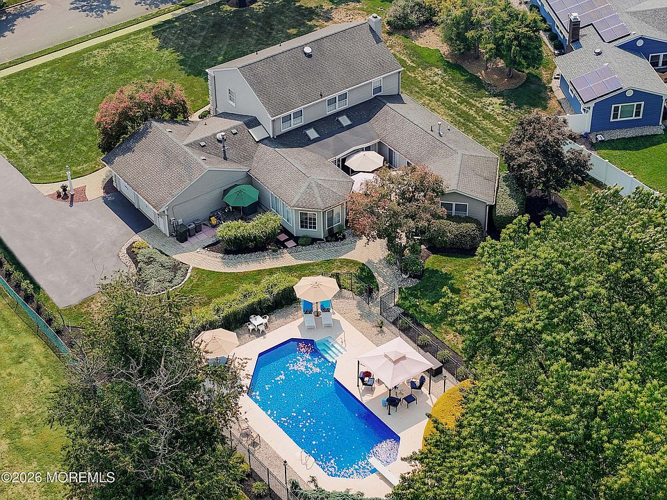 1st image of 124 Princess Anne Drive