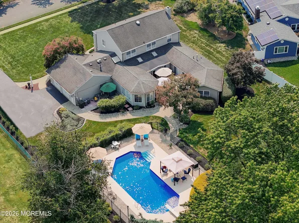 124 Princess Anne Drive, Freehold, NJ 07728