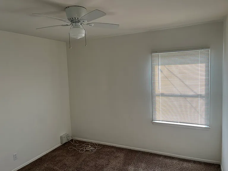 4404 Gondar Ave — Photo 8
