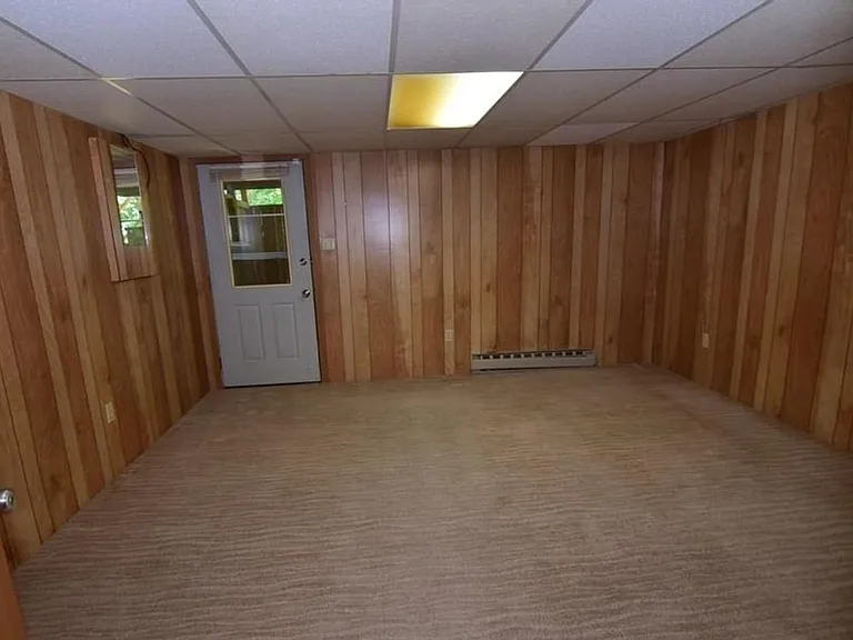 2095 Mary Ellen Ln — Photo 19