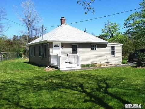 2nd image of 568 Riverleigh Ave