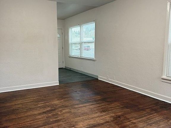 2nd image of 1042 8th St NW #1383