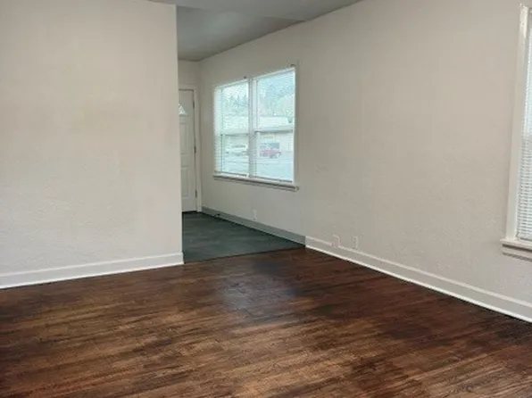 467-8th Street NW, 1034-1042 8th St NW, Salem, OR 97304