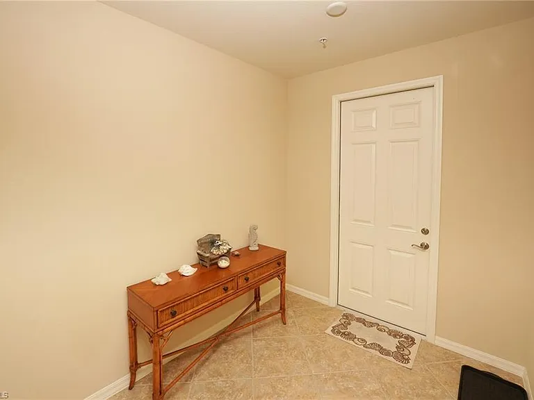 9054 Capistrano St N #4002 — Photo 22
