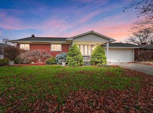3409 Middlefield Dr, Trenton, MI 48183