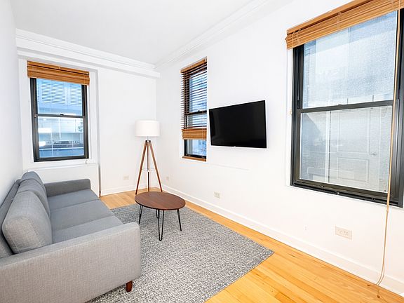 5th image of 56 Pine St APT 10A