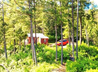 3904 E Pine Bay Way, Loon lake, WA 99148