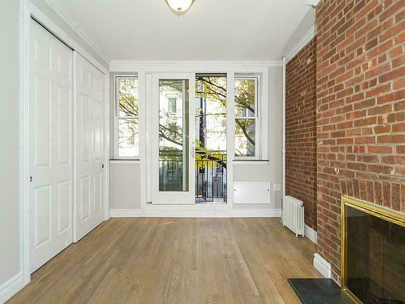 2nd image of 102 E 7th St APT 2