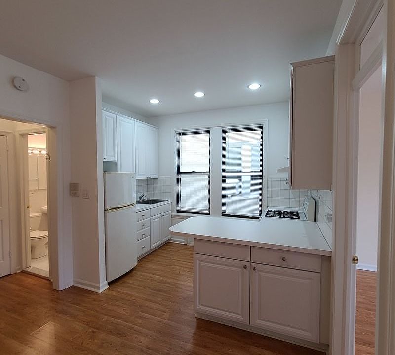1st image of 30-70 37th St #F