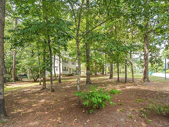5th image of 1117 Hutch Ln