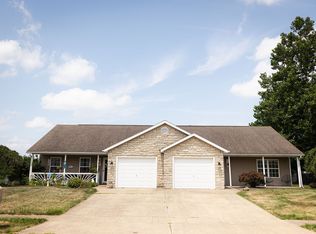 558 Vesper Dr, Newark, OH 43055