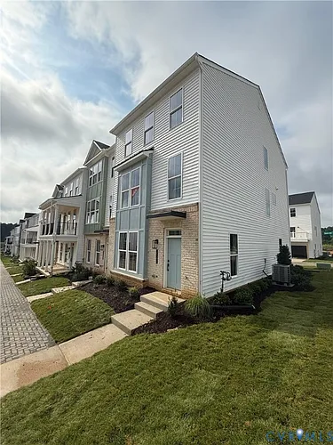 15390 Oasis Sun Aly Photo 1