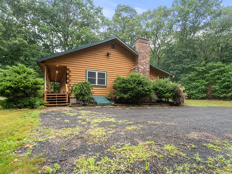 56 Parmenter Ln — Photo 49