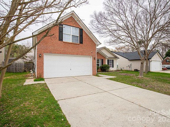 3rd image of 8608 Branscomb Dr