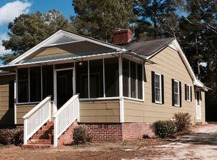 1414 N Dawson St, Thomasville, GA 31792