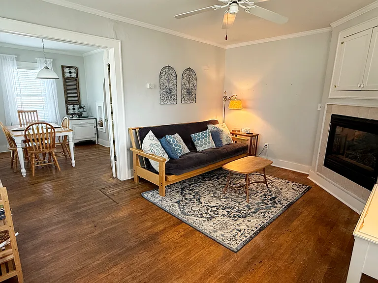211 N University Blvd — Photo 4