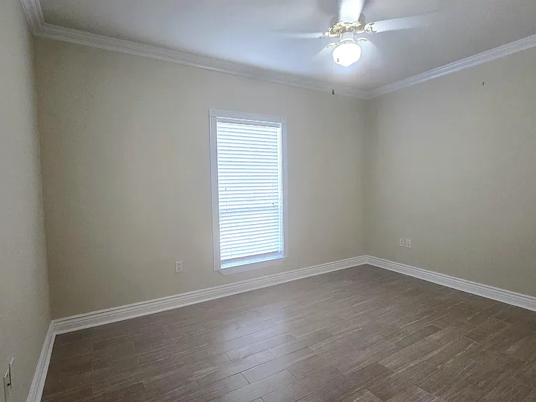 282 Allan Dr — Photo 20