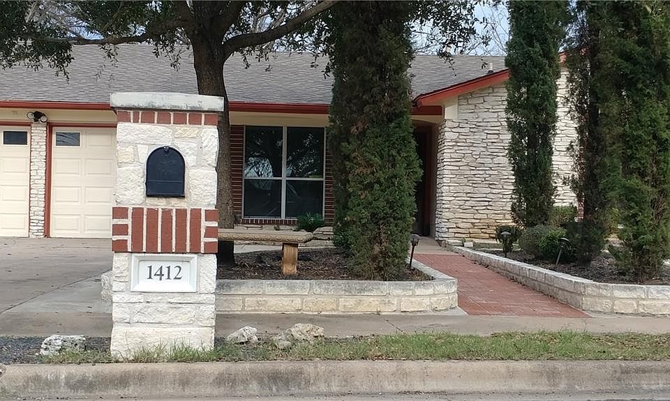 1st image of 1412 Greenwich Dr