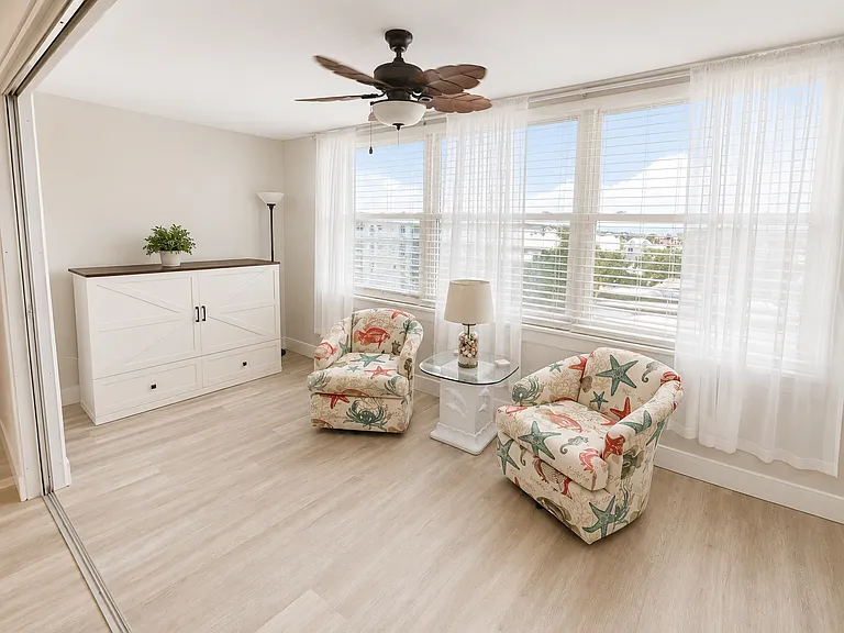 5575 Gulf Blvd #421 — Photo 10