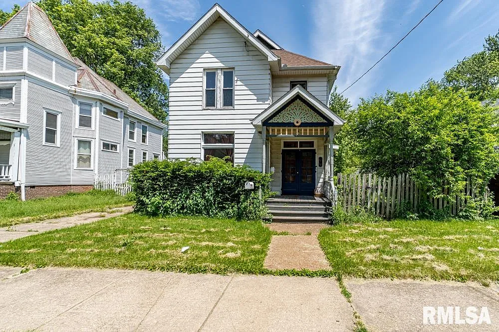 1212 N Orange St photo 1