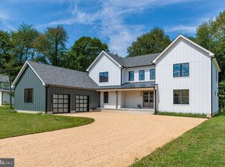 208 Tower Dr, Stevensville, MD 21666