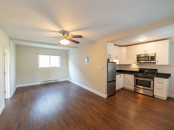 2nd image of 5471 Vicente Way APT 29