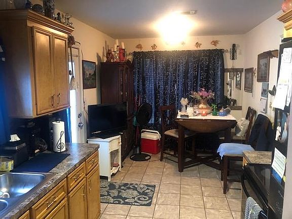 4th image of 1751 Lucille St