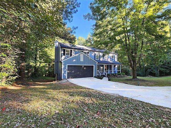 2nd image of 3615 Parkmont Ct