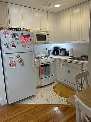 Rented by ONE Manhattan Real Estate | media 14