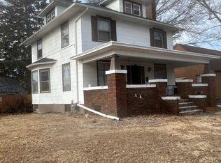 2031 Summer St, Burlington, IA 52601